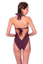 Charger l'image dans la galerie, Model Back: Despi Une Pièce Ruched Cup Op Marsala