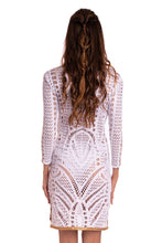 Charger l'image dans la galerie, Model Back: Despi Mini Dress Jakarta Tunic White