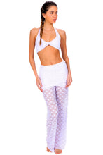 Charger l'image dans la galerie, Model Front: Despi Pantalon De Plage Lace Skirt Pants White
