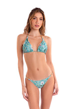 Charger l'image dans la galerie, Model Front: Despi Ensemble Set Dew Nimpheas
