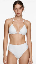 Charger l'image dans la galerie, Model Front: Despi Ensemble Top Malta White

