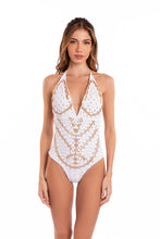 Charger l'image dans la galerie, Model Front: Despi Une Pièce Rhinestone Op White
