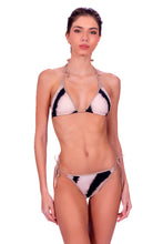 Charger l&#39;image dans la galerie, Model Front: Despi Ensemble Bikini Buzios Reversible Zebra
