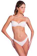 Charger l&#39;image dans la galerie, Model Front: Despi Ensemble Bikini Fabolous Vanilla
