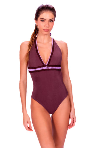 Model Front: Despi Une Pièce Crocheted Op Reversible Marsala