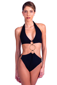 Model Front: Despi Une Pièce Golden Ring Op Black