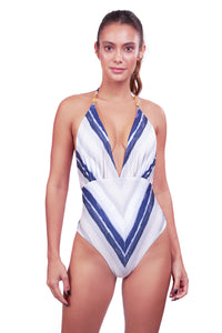 Model Front: Despi Une Pièce Malta Op Ethereal